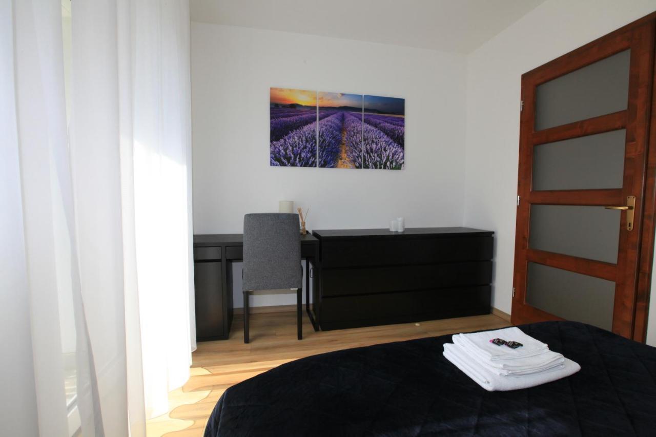 Paskal-Lux Apartments With Free Parking And Ac Budapest Exterior foto