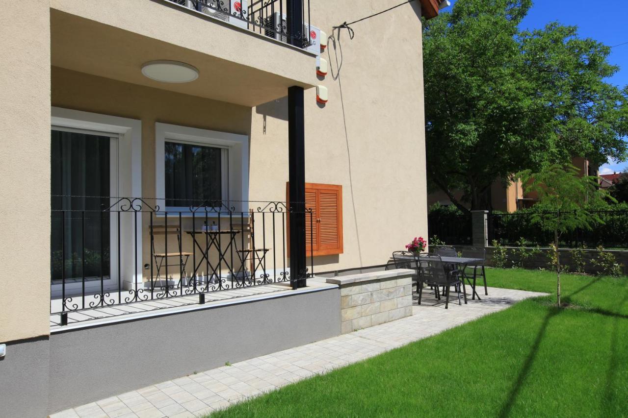 Paskal-Lux Apartments With Free Parking And Ac Budapest Exterior foto
