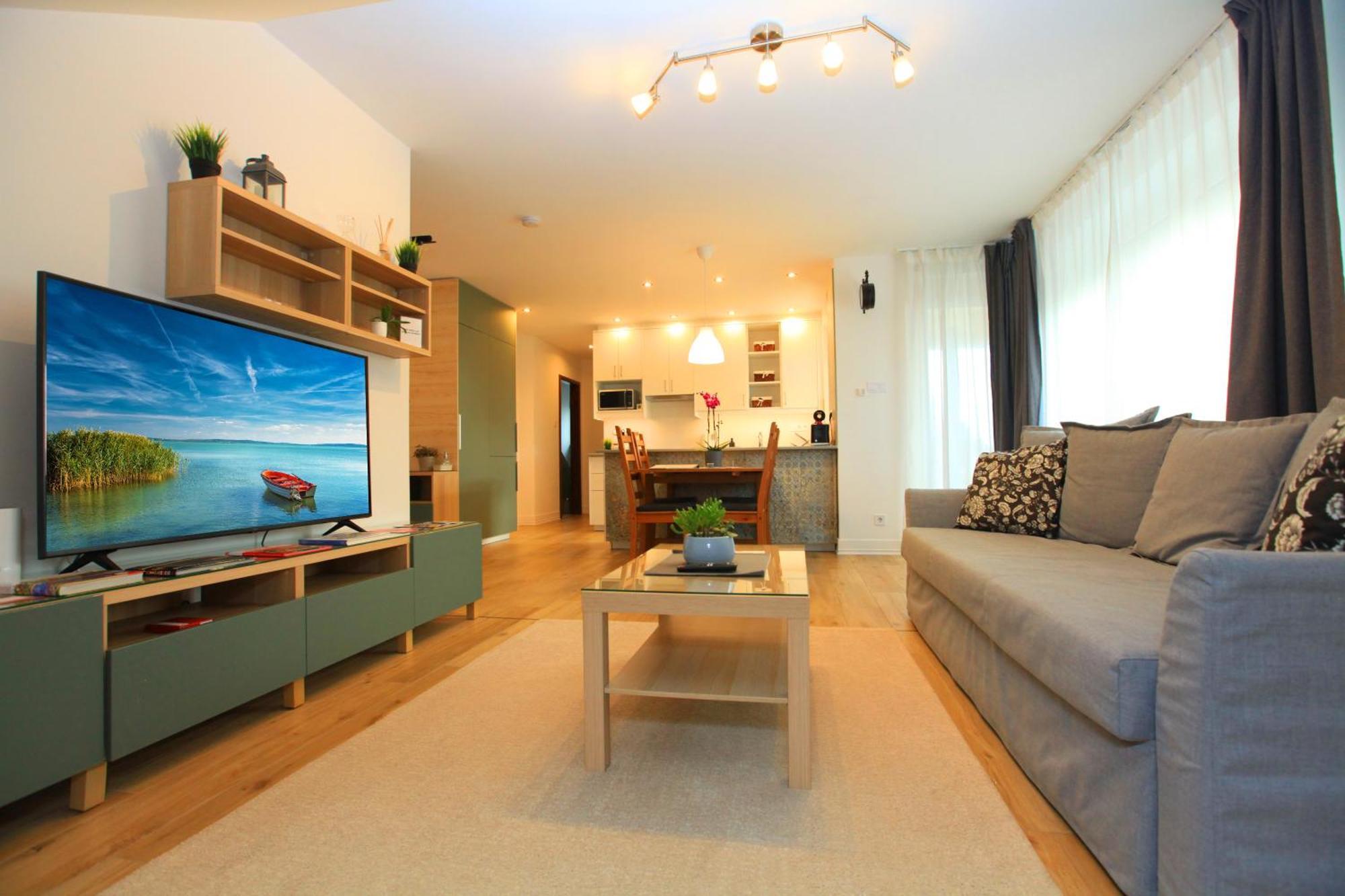 Paskal-Lux Apartments With Free Parking And Ac Budapest Exterior foto