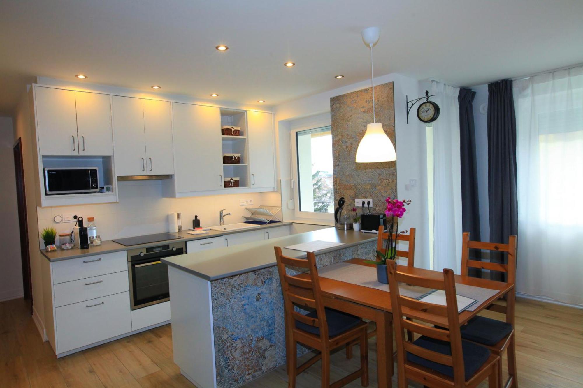 Paskal-Lux Apartments With Free Parking And Ac Budapest Exterior foto